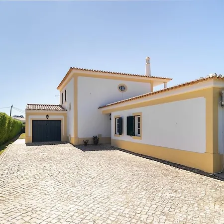 Villa Império *