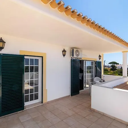 Império Villa *