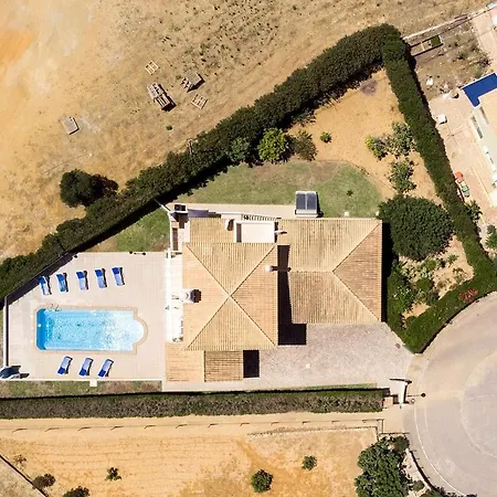 فيلة Imperio البوفيرا